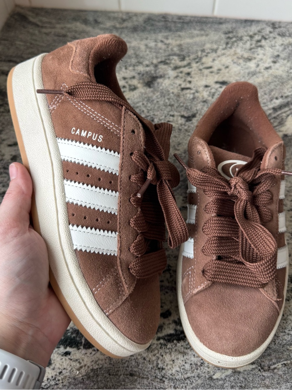 Adidas Originals Campus 00 in Earth Strata/Bark Brown. EUC. Size 6.